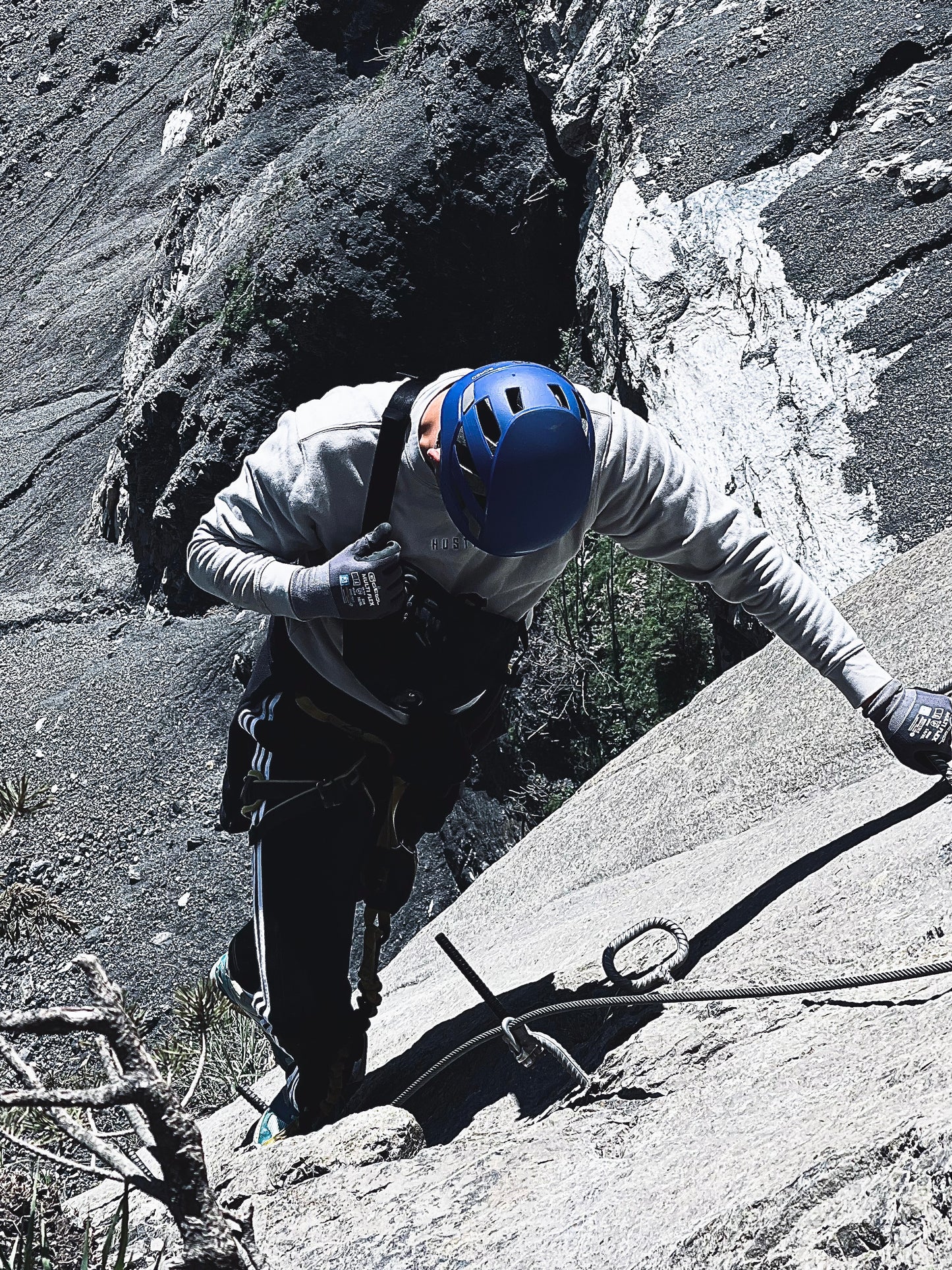 Sweater „BASIC“ (greige) - Hustlah