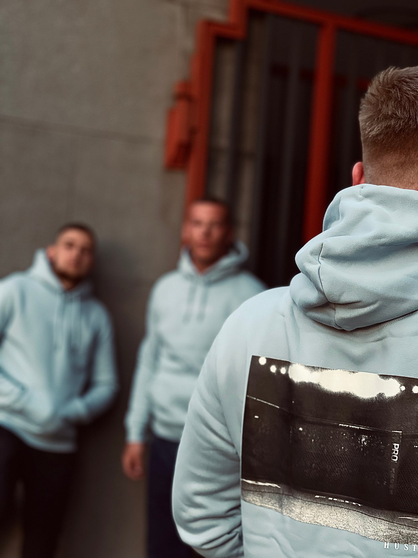 Hoodie „NO RISK NO FUN“ (babyblau) - Hustlah