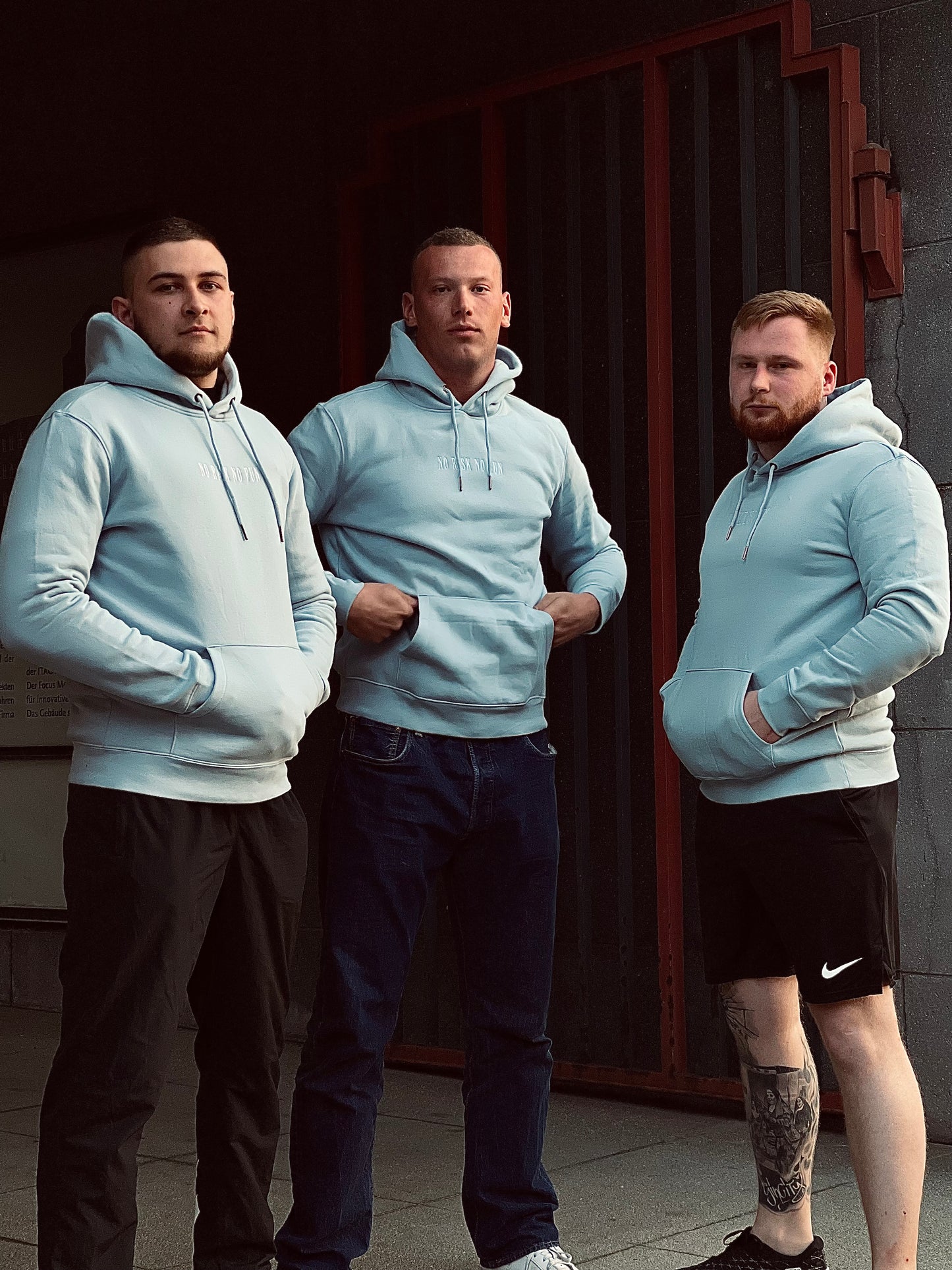 Hoodie „NO RISK NO FUN“ (babyblau) - Hustlah