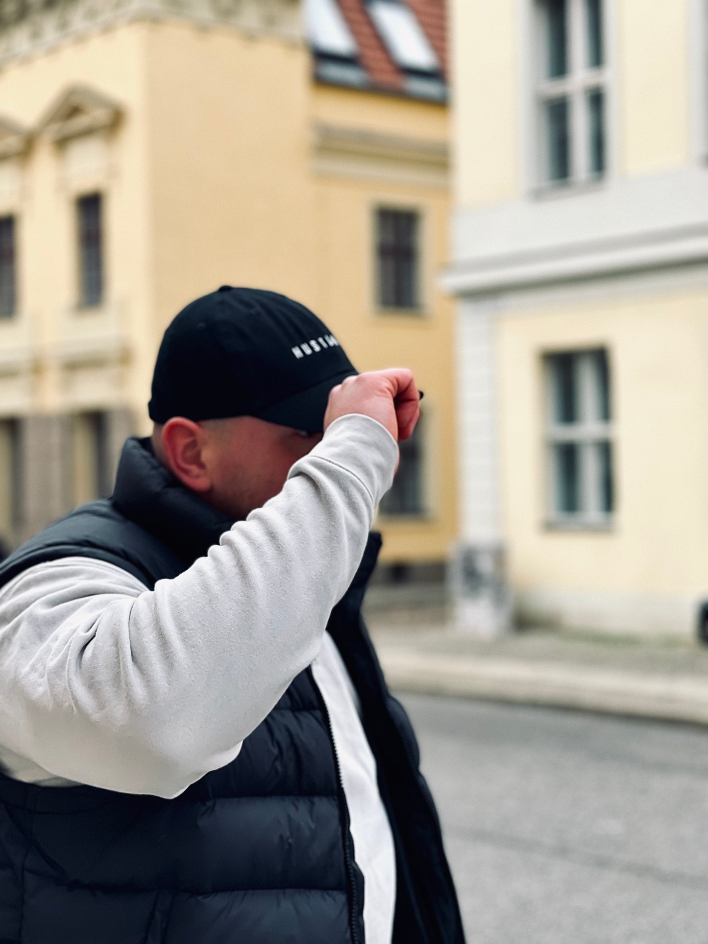 PANEL CAP SCHWARZ - Hustlah